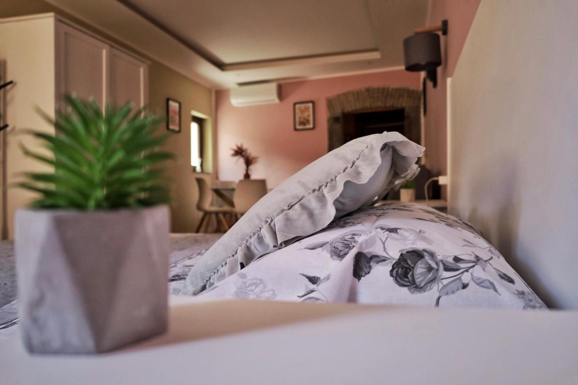 דירות ויטרבו Residenza Del Sepale מראה חיצוני תמונה